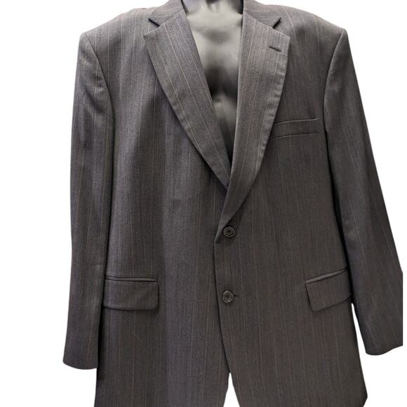 Stafford Suit Jacket Mens 48R Wool Blazer Gray Pinstripe Sport Coat Two Button - Picture 1 of 13